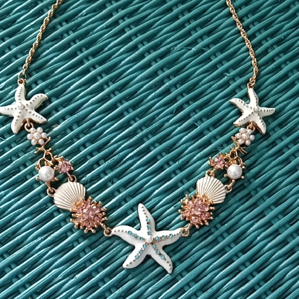 Starfish and Shell Beach Sea Necklace